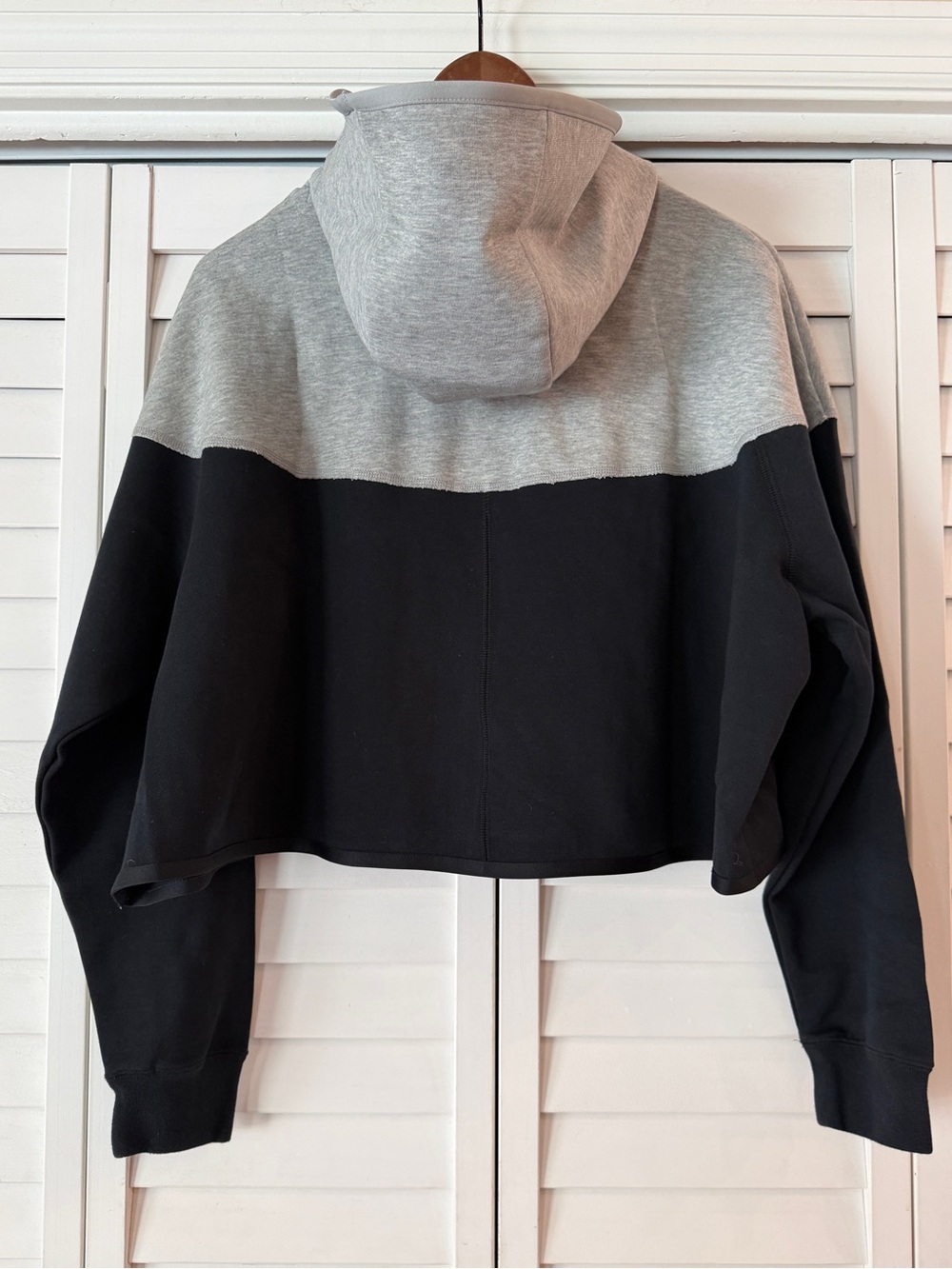 Nike Sportswear Tech Fleece Pullover Hoodie - Size M - Picture 6 of 8